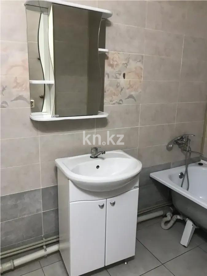 Продажа 1-комнатной квартиры, 42 м², ул. Иманова, дом  44 в Астане - фото 3