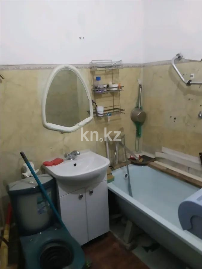 Продажа 2-комнатной квартиры, 44 м², ул. Абая, дом  42 в Темиртау - фото 4