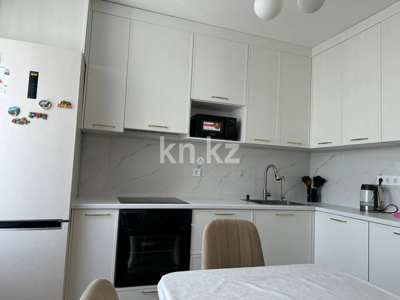 Аренда 2-комнатной квартиры, 62 м² в Астане