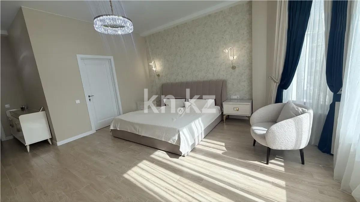 Продажа 4-комнатной квартиры, 155.6 м² в Алматы - фото 2