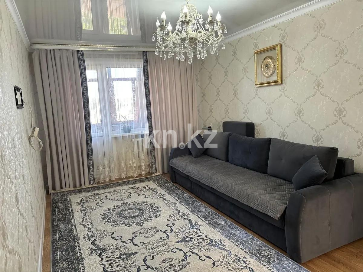 Продажа 5-комнатной квартиры, 86 м², 2 кв-л, дом  26 в Караганде