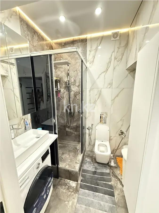 Продажа 2-комнатной квартиры, 60 м², пр. Серкебаева, дом  146/1 в Алматы - фото 3