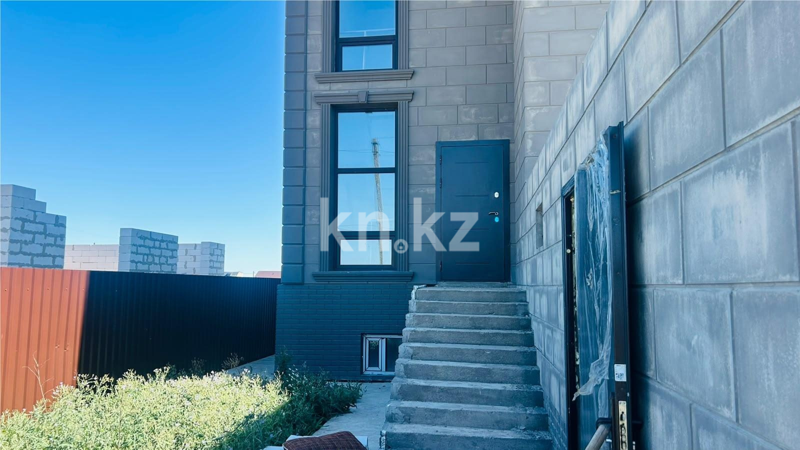 Продажа 5-комнатного дома, 211.5 м² в Караганде - фото 2