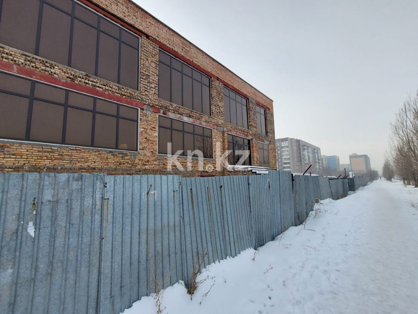 Продажа , 2198.7 м², пр. Шахтеров в Караганде - фото 2