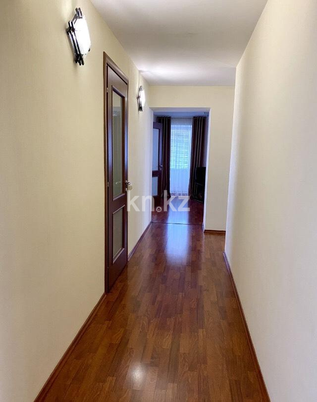 Продажа 4-комнатной квартиры, 75 м², ул. Темира Масина, дом  48 в Уральске - фото 4