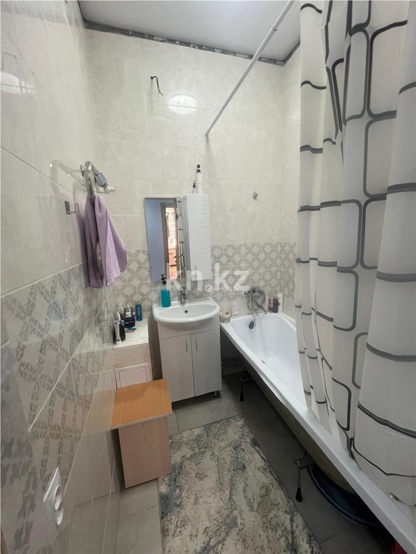 Продажа 2-комнатной квартиры, 57 м² в Караганде - фото 8