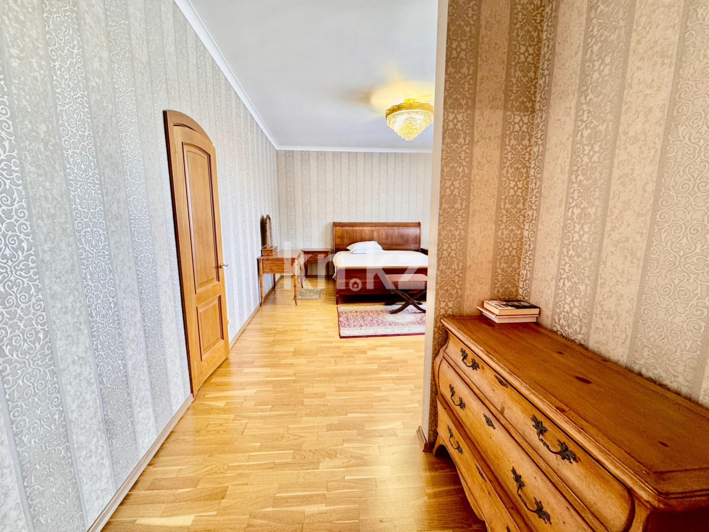 Продажа 6-комнатной квартиры, 383 м², Иманбаева, дом  12/1 в Астане - фото 21