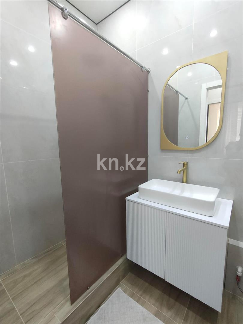 Продажа 4-комнатной квартиры, 118 м² в Караганде - фото 16