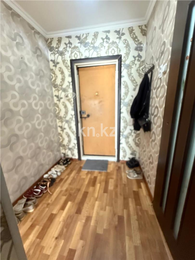 Продажа 1-комнатной квартиры, 34 м², мкр-н Мамраева (Восток-5) в Караганде - фото 11