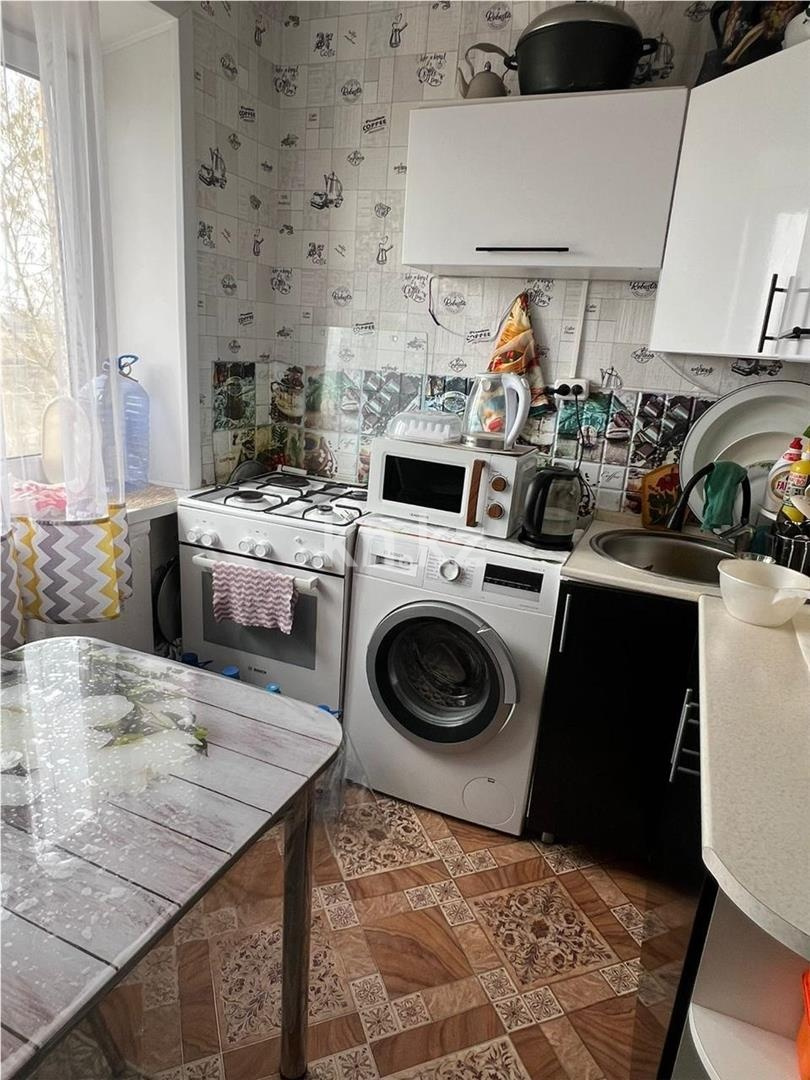 Продажа 4-комнатной квартиры, 61 м² в Караганде - фото 8