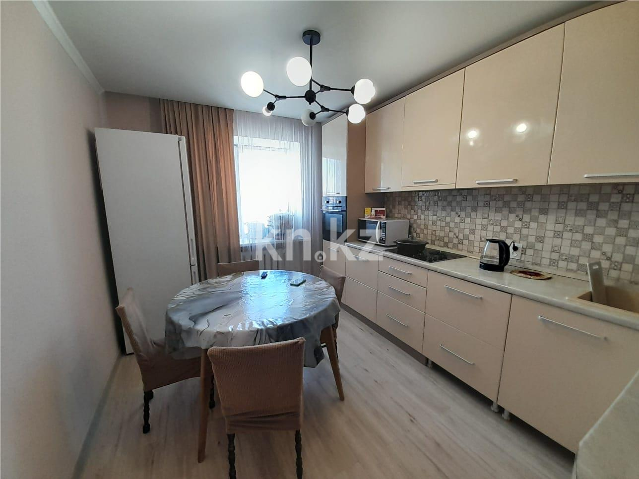 Продажа 4-комнатной квартиры, 82 м² в Караганде - фото 12