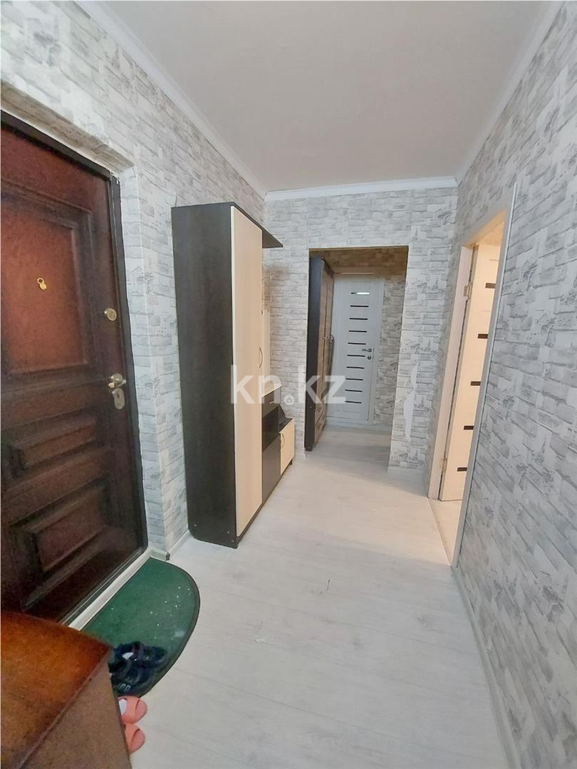 Продажа 2-комнатной квартиры, 52 м², мкр-н Шахтерский, дом  115 в Караганде - фото 13