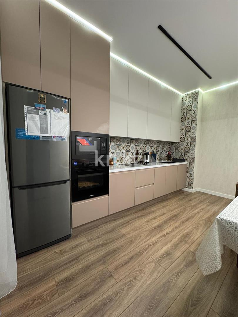 Продажа 2-комнатной квартиры, 59 м², пр. Республики в Караганде