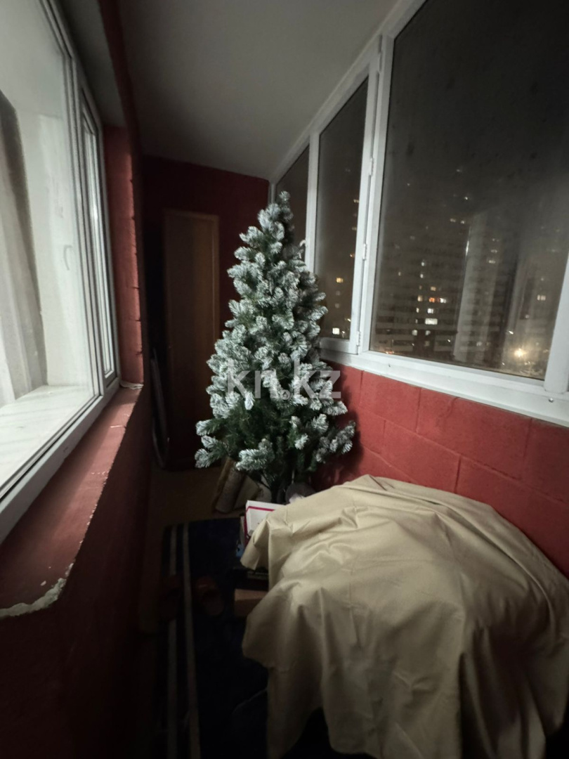 Продажа 1-комнатной квартиры, 37 м², ул. Момышулы в Караганде - фото 7