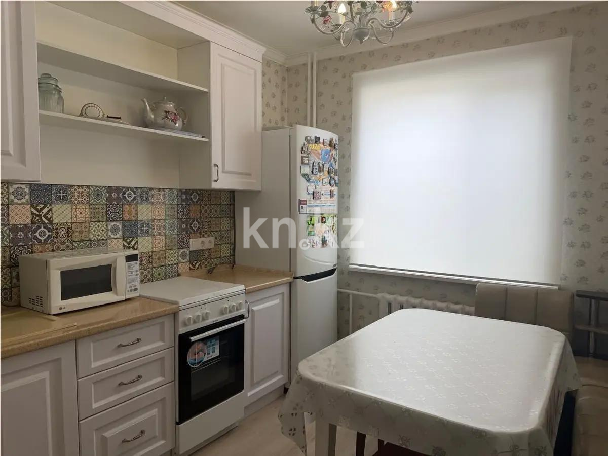 Продажа 3-комнатной квартиры, 64 м² в Караганде