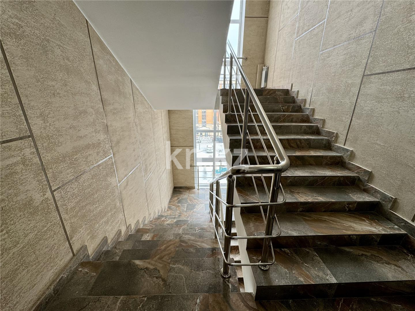 Продажа 3-комнатной квартиры, 117 м², ул. Гоголя в Караганде - фото 3