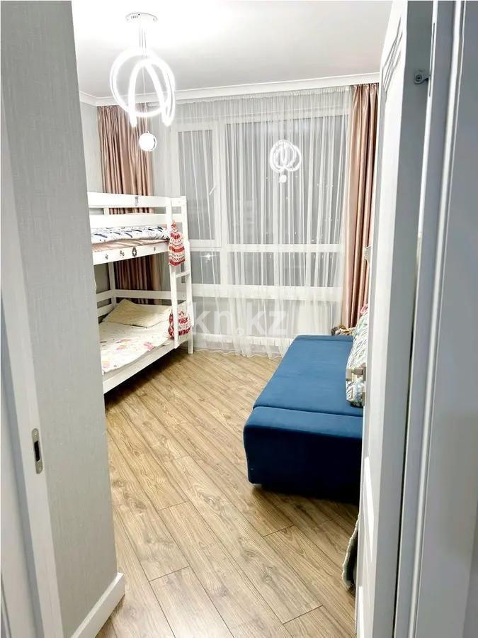 Продажа 3-комнатной квартиры, 90.2 м², ул. Нажимеденова, дом  27 в Астане - фото 3