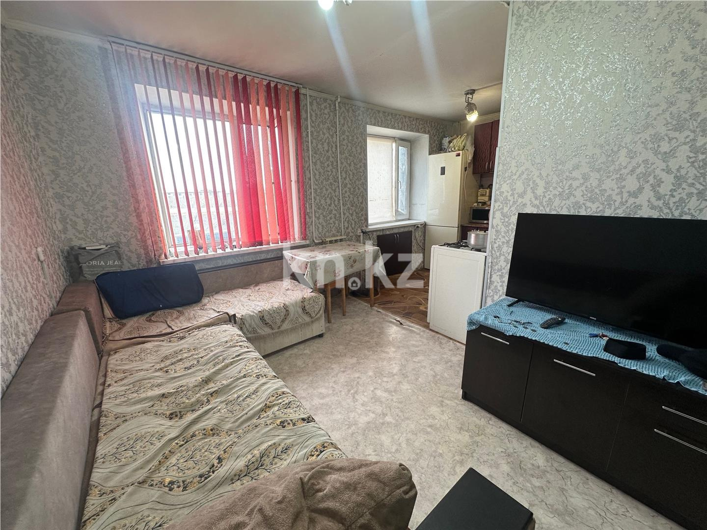 Продажа 4-комнатной квартиры, 64 м², пр. Назарбаева в Караганде - фото 5