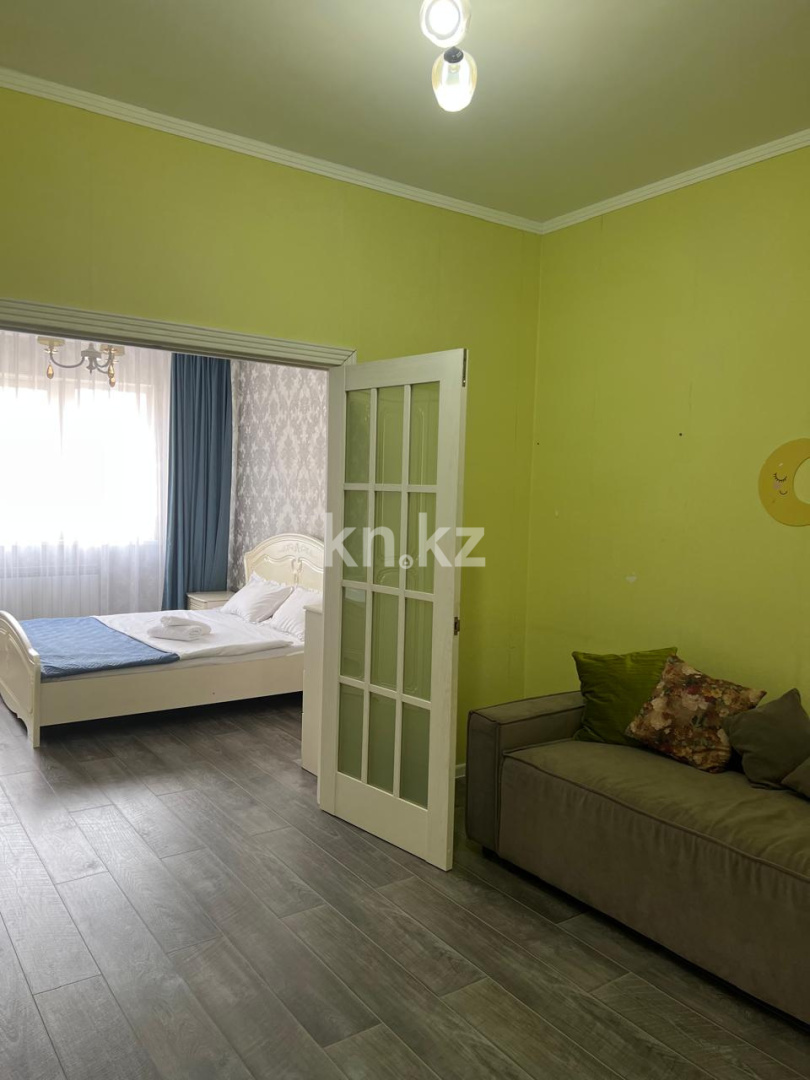 Аренда 3-комнатной квартиры посуточно, 3073 м², ул. Навои, дом  208/6 - ул. Торайгырова в Алматы - фото 6