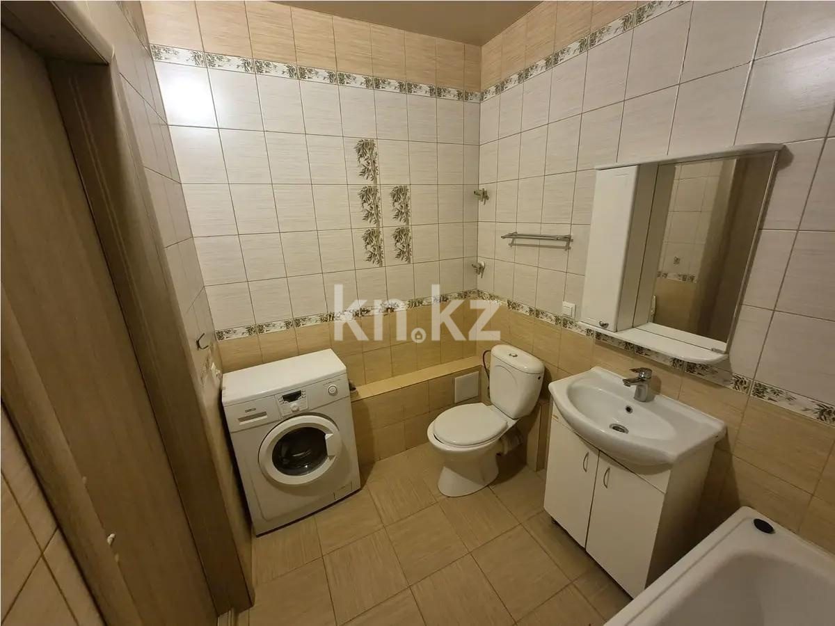 Продажа 1-комнатной квартиры, 38 м², ул. Кумисбекова, дом  9а в Астане - фото 3