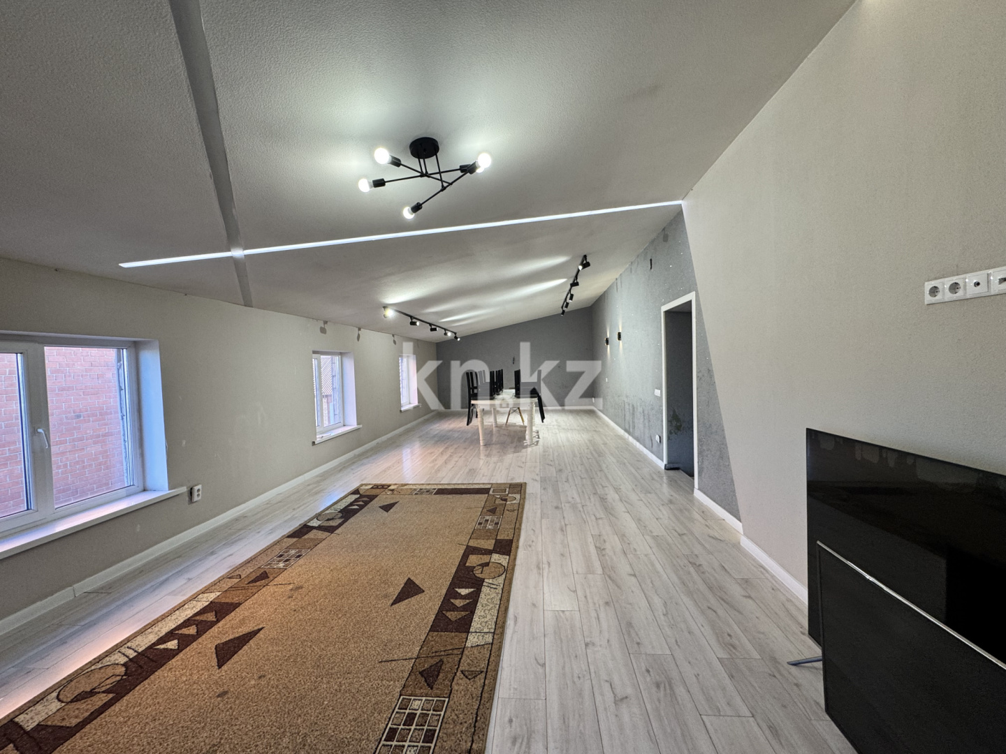 Продажа 5-комнатного дома, 287 м², ул. Балхашская в Караганде - фото 18