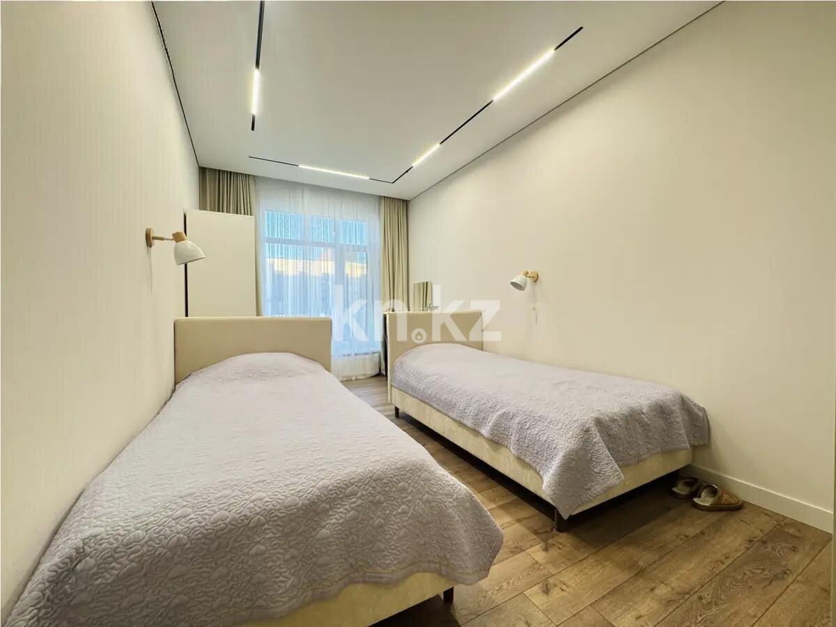 Продажа 5-комнатной квартиры, 140 м² в Астане - фото 4