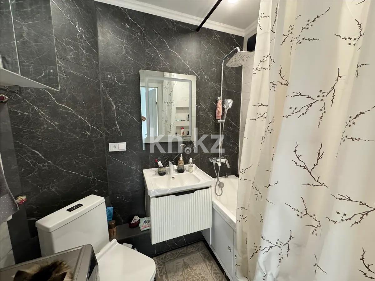 Продажа 2-комнатной квартиры, 45 м² в Алматы - фото 4
