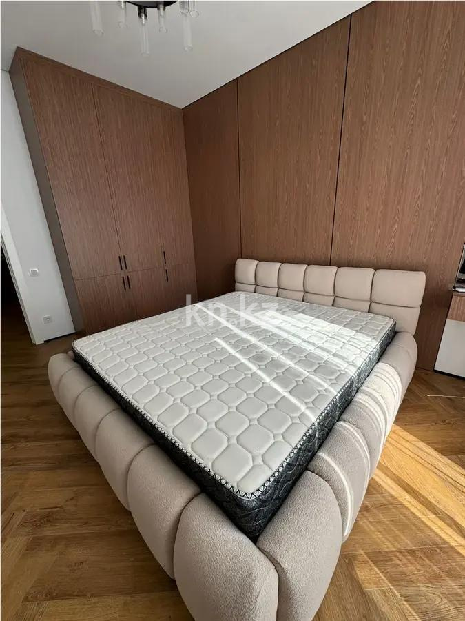 Продажа 2-комнатной квартиры, 65 м², ул. Розыбакиева, дом  217 в Алматы - фото 2