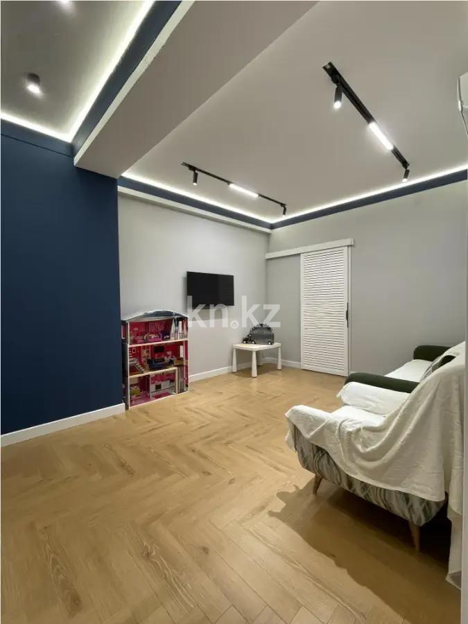 Продажа 4-комнатной квартиры, 137 м², ул. Бельгера, дом  50а в Алматы - фото 2