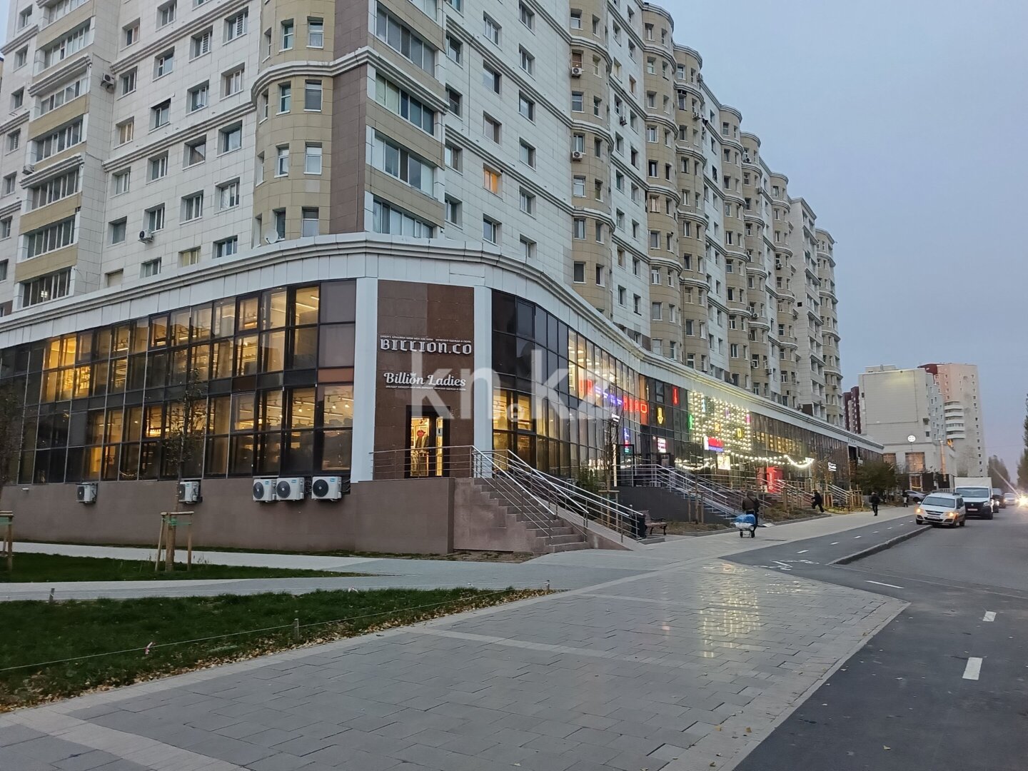 Продажа 1-комнатной квартиры, 38 м² в Астане