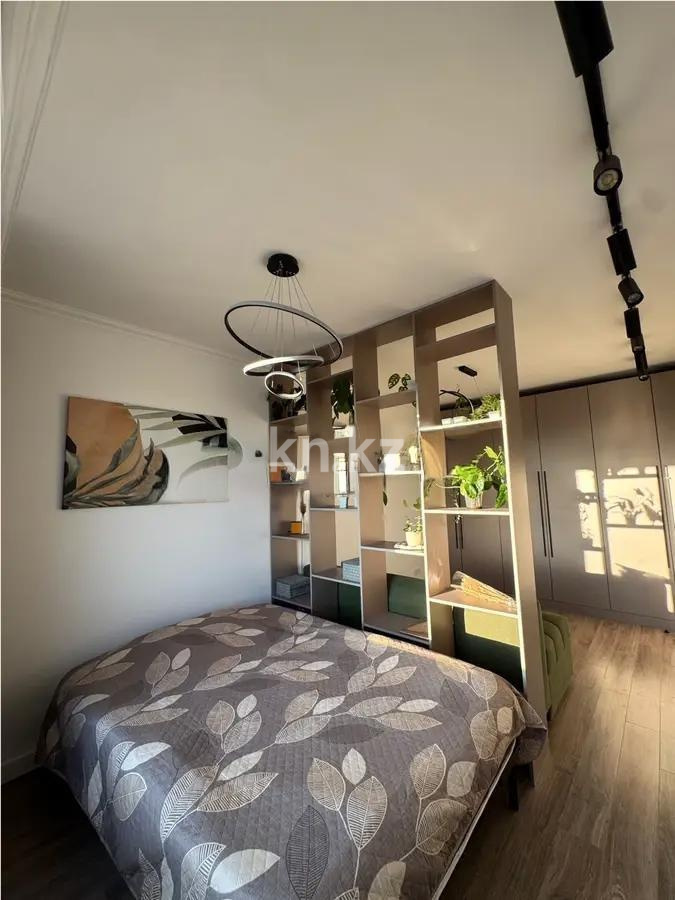 Продажа 1-комнатной квартиры, 35 м², ул. Хусейна бен Талала, дом  39 в Астане