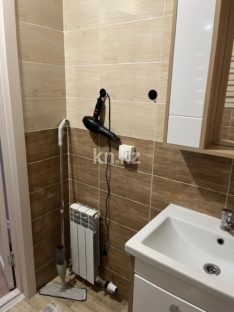 Аренда 1-комнатной квартиры посуточно, 35 м² в Астане - фото 13