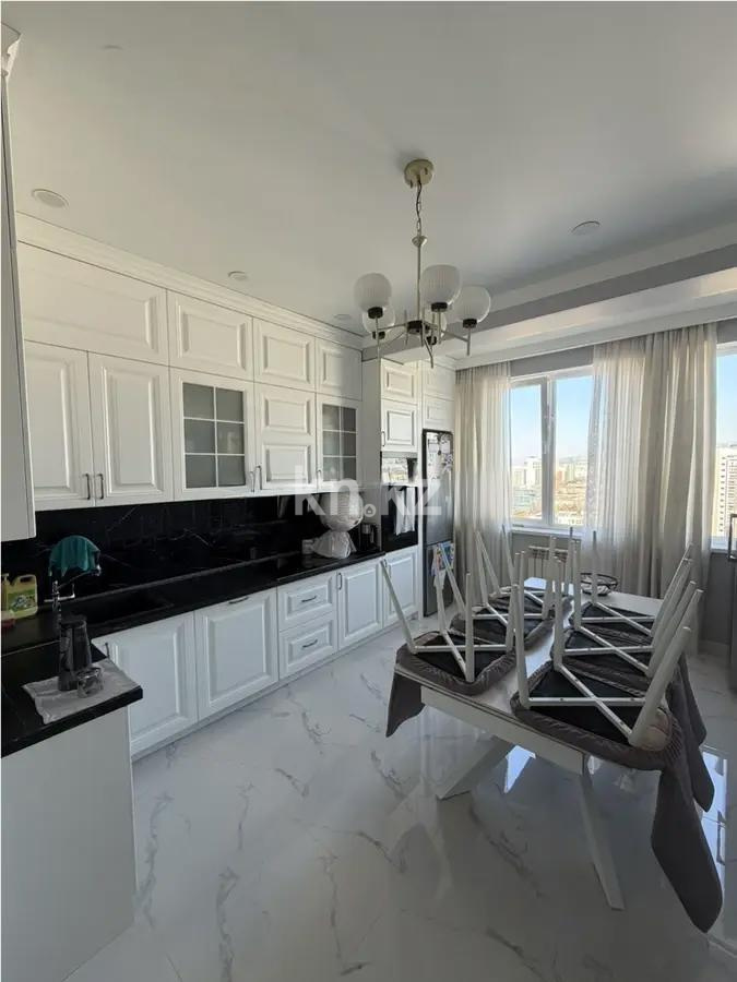 Продажа 2-комнатной квартиры, 92 м² в Алматы - фото 3