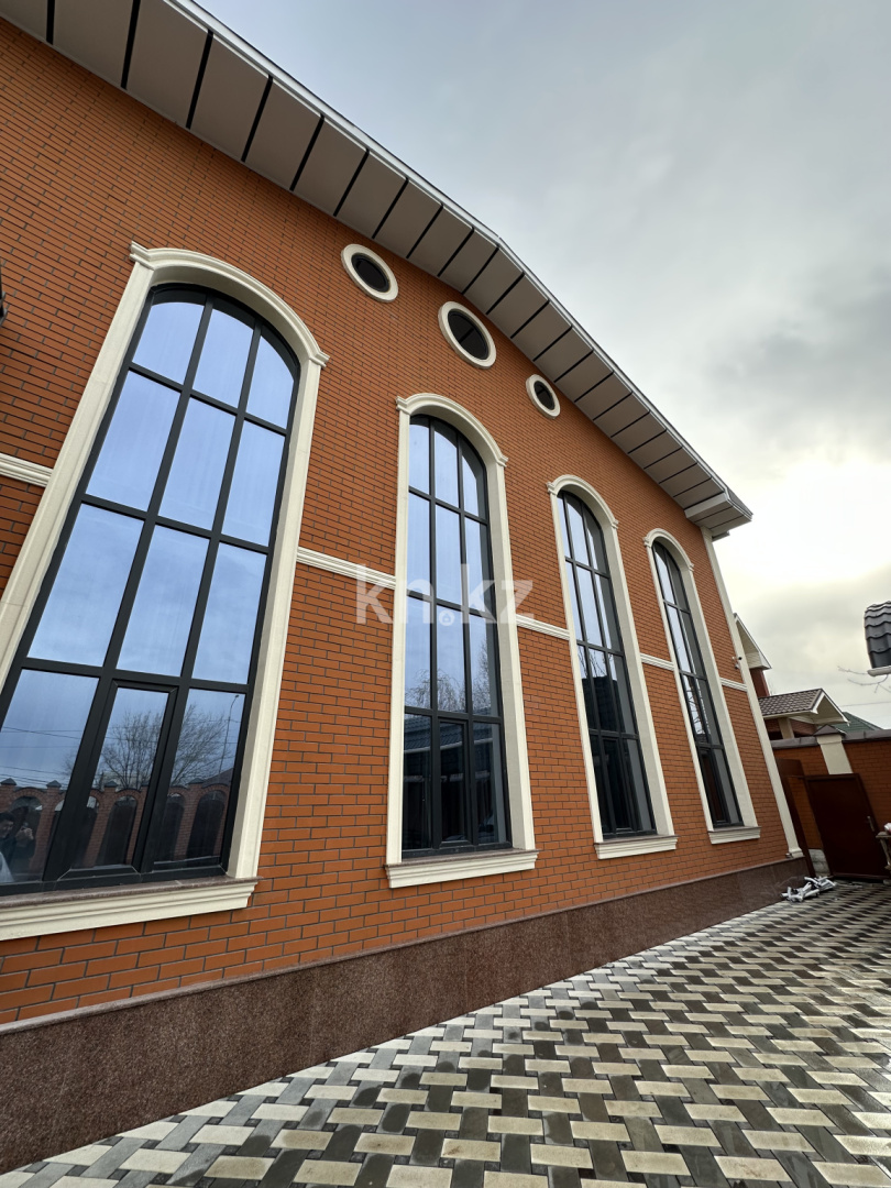 Продажа 7-комнатного дома, 470 м², ул. Байтурсынова, дом  182 в Шымкенте - фото 4