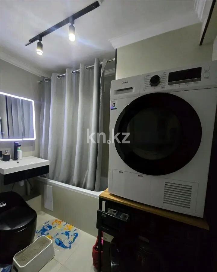 Продажа 2-комнатной квартиры, 57.2 м² в Алматы - фото 3