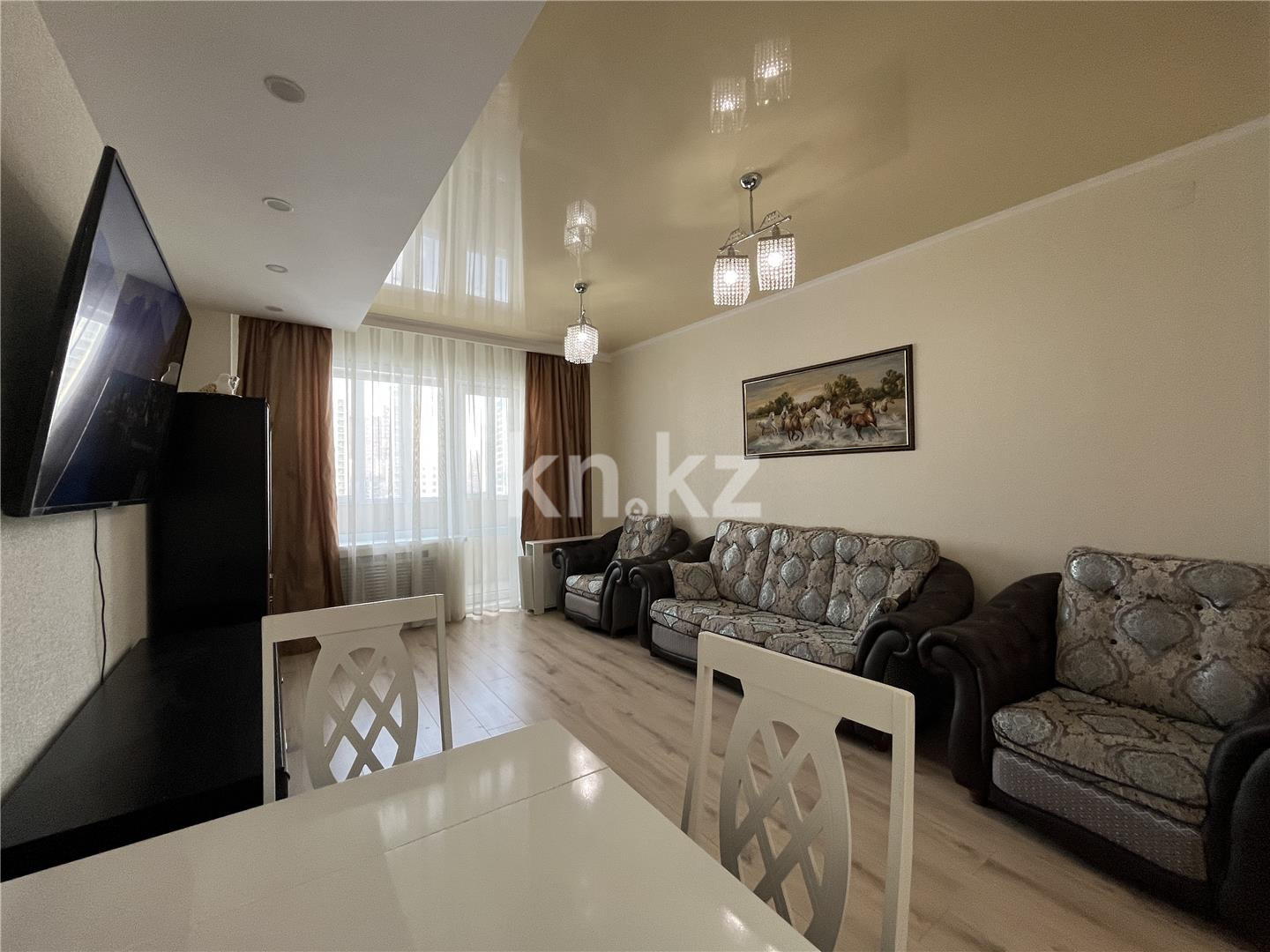 Продажа 3-комнатной квартиры, 95 м², пр. Республики в Караганде - фото 5