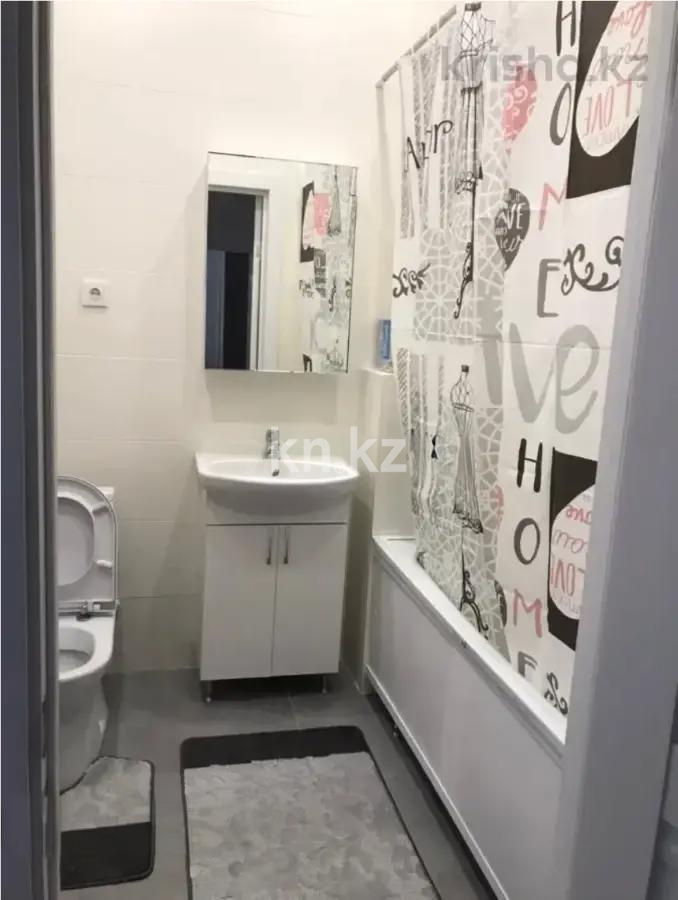 Продажа 2-комнатной квартиры, 64 м², ул. Бокейхана, дом  25 в Астане - фото 4