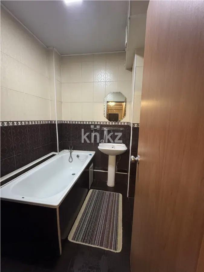 Продажа 2-комнатной квартиры, 67.8 м² в Алматы - фото 4