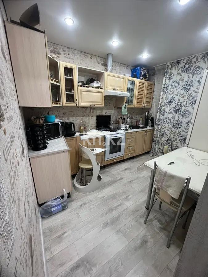 Продажа 3-комнатной квартиры, 58 м², ул. Жанибекова, дом  56 в Караганде - фото 4