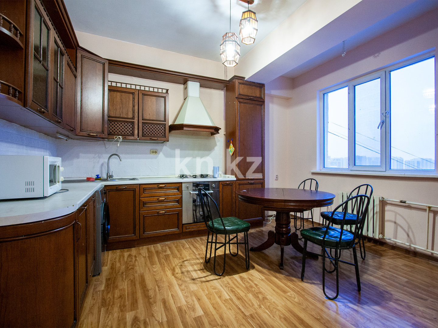 Продажа 3-комнатной квартиры, 81.6 м² в Алматы - фото 2