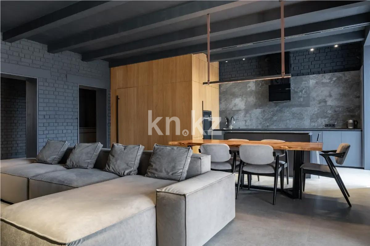 Продажа 3-комнатной квартиры, 130 м², ул. Аманжолова, дом  20 в Астане