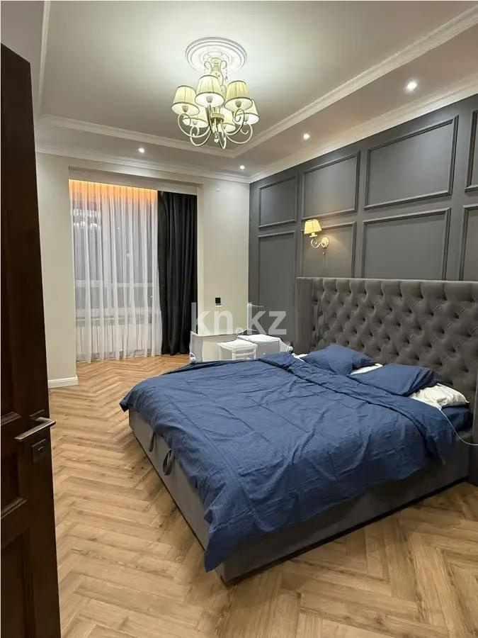 Продажа 3-комнатной квартиры, 128 м², ул. Жарокова, дом  218 в Алматы - фото 2