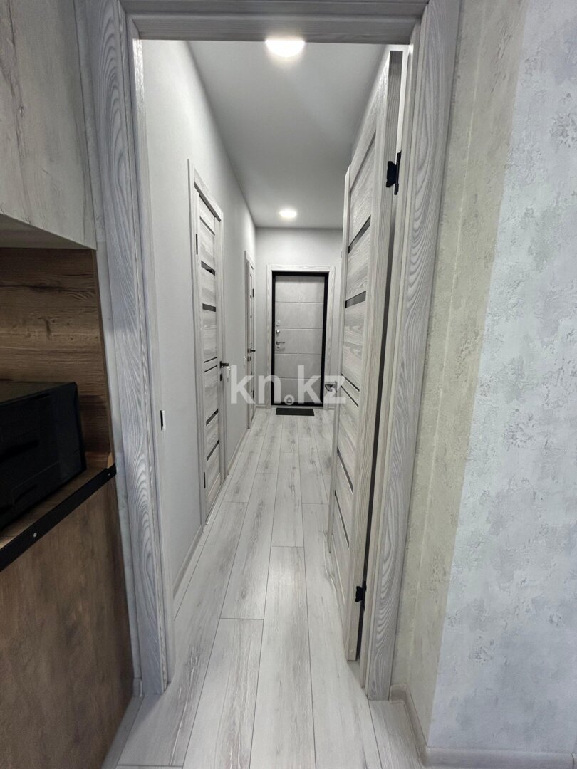 Продажа 2-комнатной квартиры, 60 м² в Усть-Каменогорске - фото 5