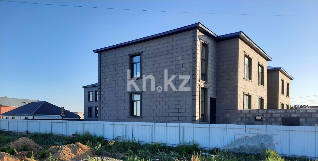 Продажа 4-комнатного дома, 267 м², ул. Алтайбаева, дом  43/4 в Караганде - фото 7