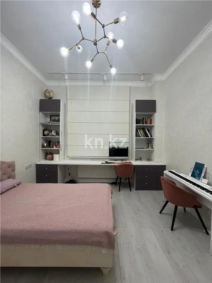 Продажа 4-комнатной квартиры, 148.8 м² в Астане - фото 2