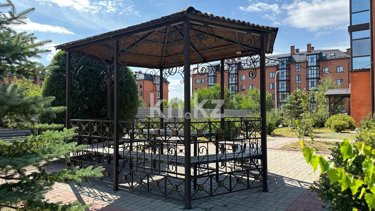 Продажа 4-комнатной квартиры, 207 м², ул. Ботаническая, дом  12/11 в Караганде - фото 6