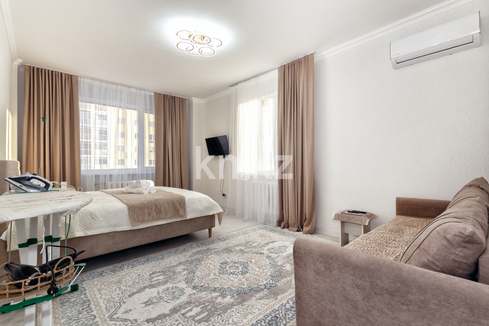 Аренда 1-комнатной квартиры посуточно, 45 м², ул. Бокейхана, дом  30 - пр. Улы Дала в Астане - фото 2