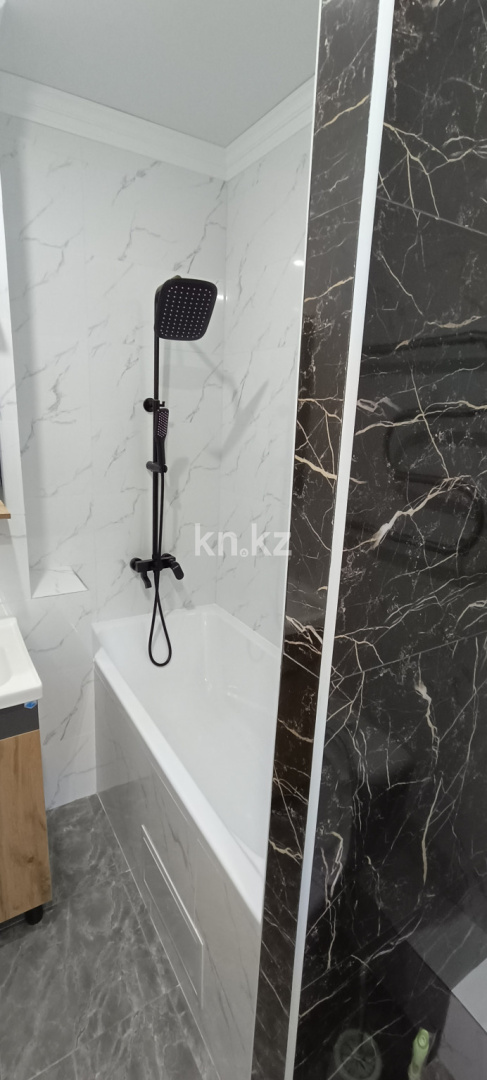 Аренда 1-комнатной квартиры посуточно, 40 м², пр. Райымбека, дом  590/8 - Алатау в Алматы - фото 7