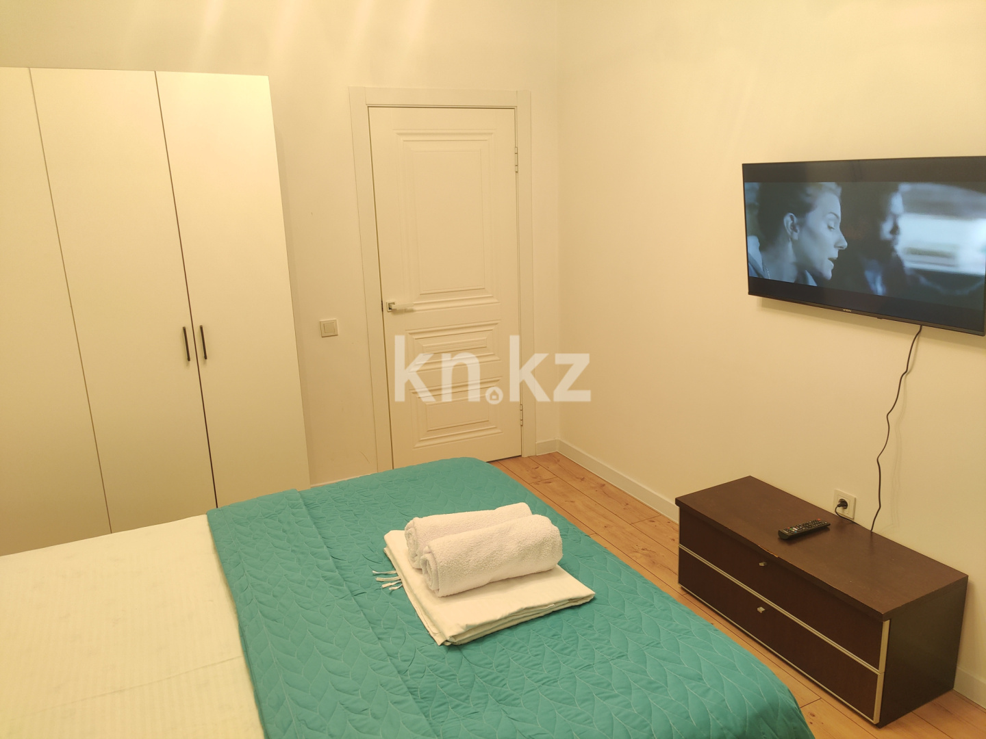 Аренда 1-комнатной квартиры посуточно, 40 м², ул. Сатпаева, дом  90/62 - ул. Туркебаева в Алматы