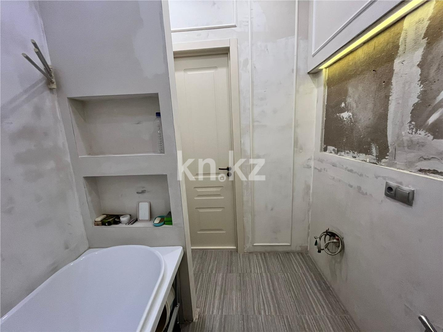 Продажа 3-комнатной квартиры, 80.4 м² в Астане - фото 14